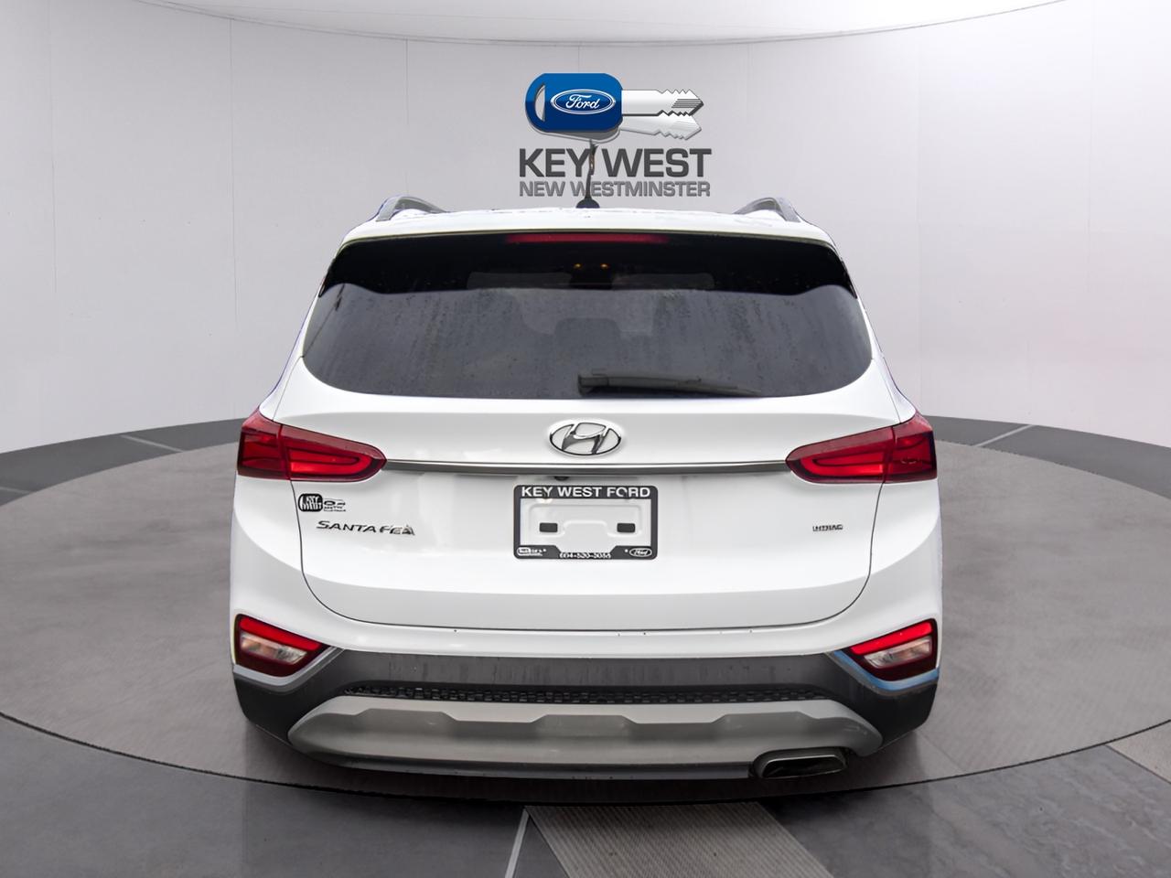 2019 Hyundai Santa Fe ESSENTIAL Photo4