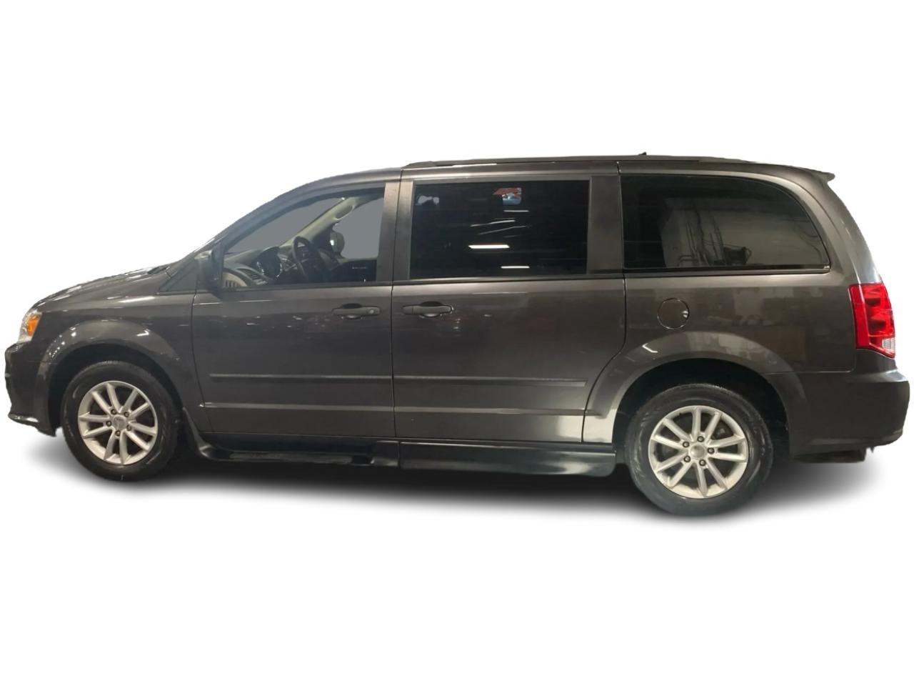 2017 Dodge Grand Caravan CVP WHEELCHAIR MOBILITY Photo