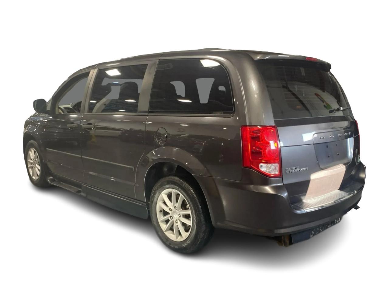 2017 Dodge Grand Caravan CVP WHEELCHAIR MOBILITY Photo