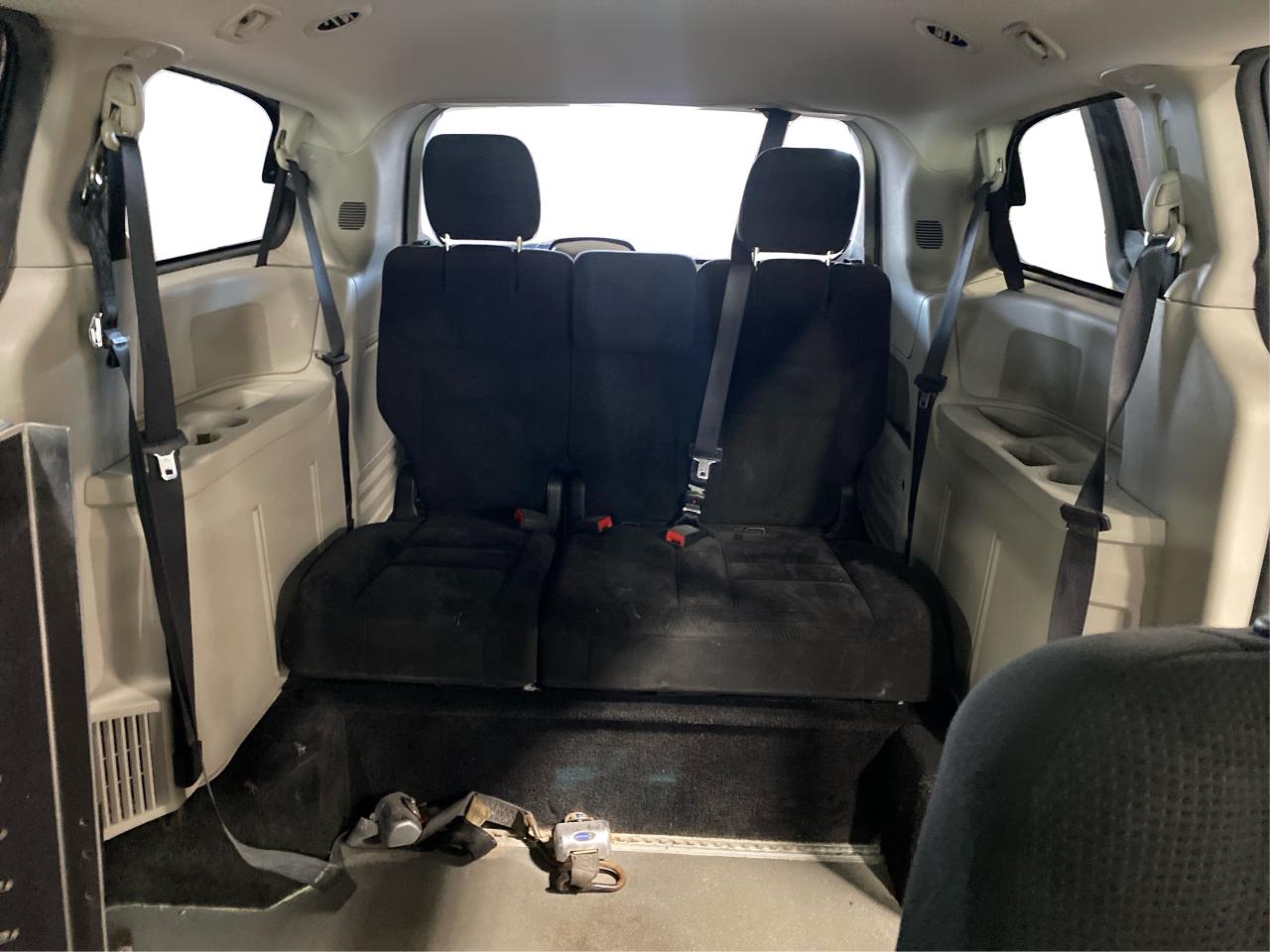 2017 Dodge Grand Caravan CVP WHEELCHAIR MOBILITY Photo