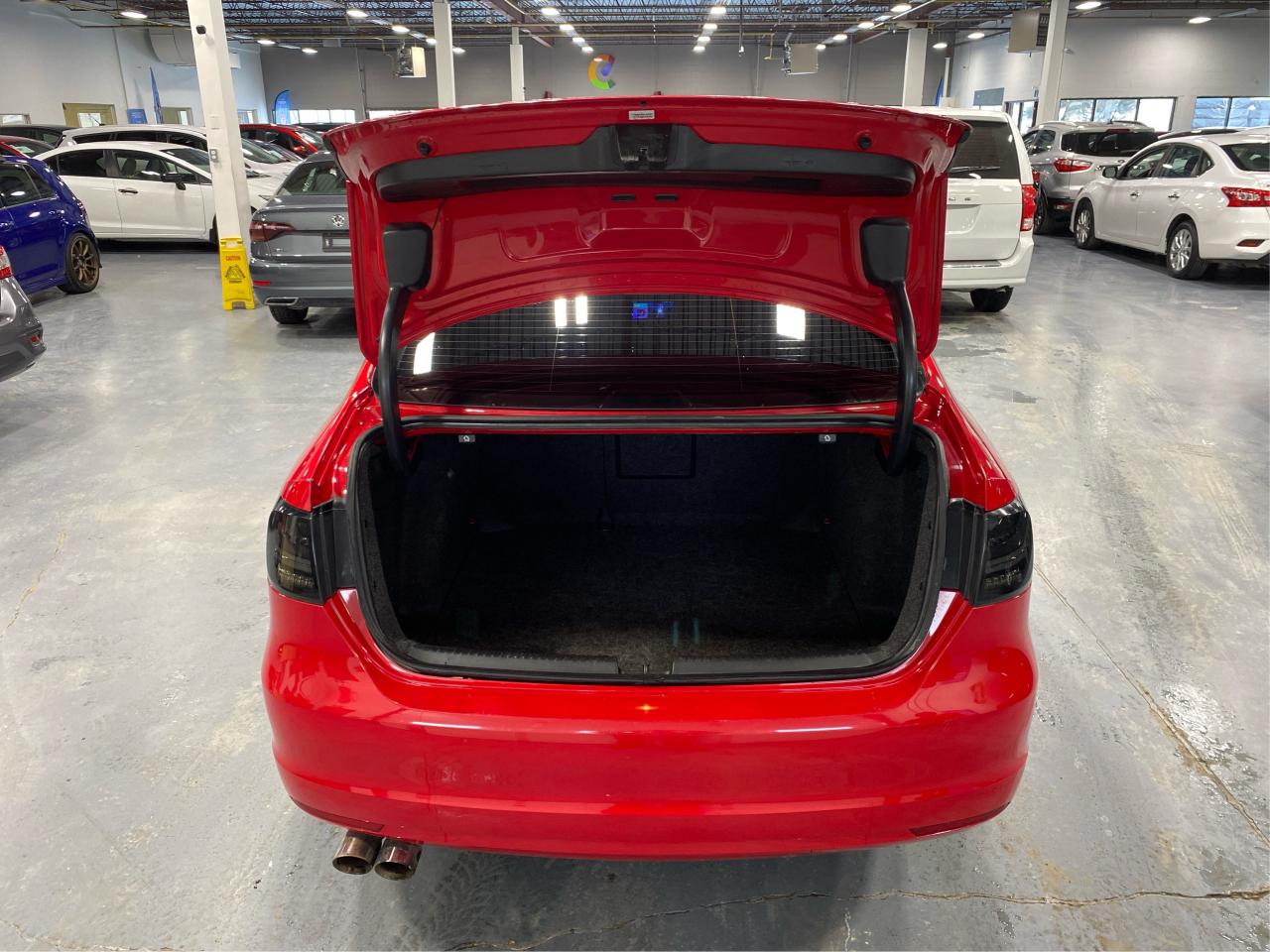 2014 Volkswagen Jetta Comfortline Manual Transmission- Clean Carfax Photo