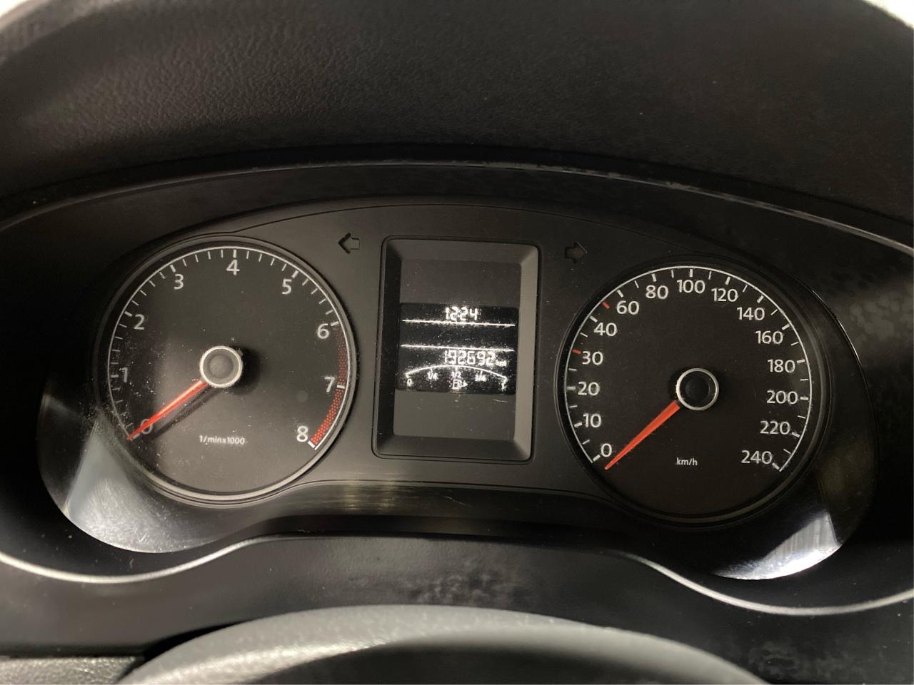 2014 Volkswagen Jetta Comfortline Manual Transmission- Clean Carfax Photo