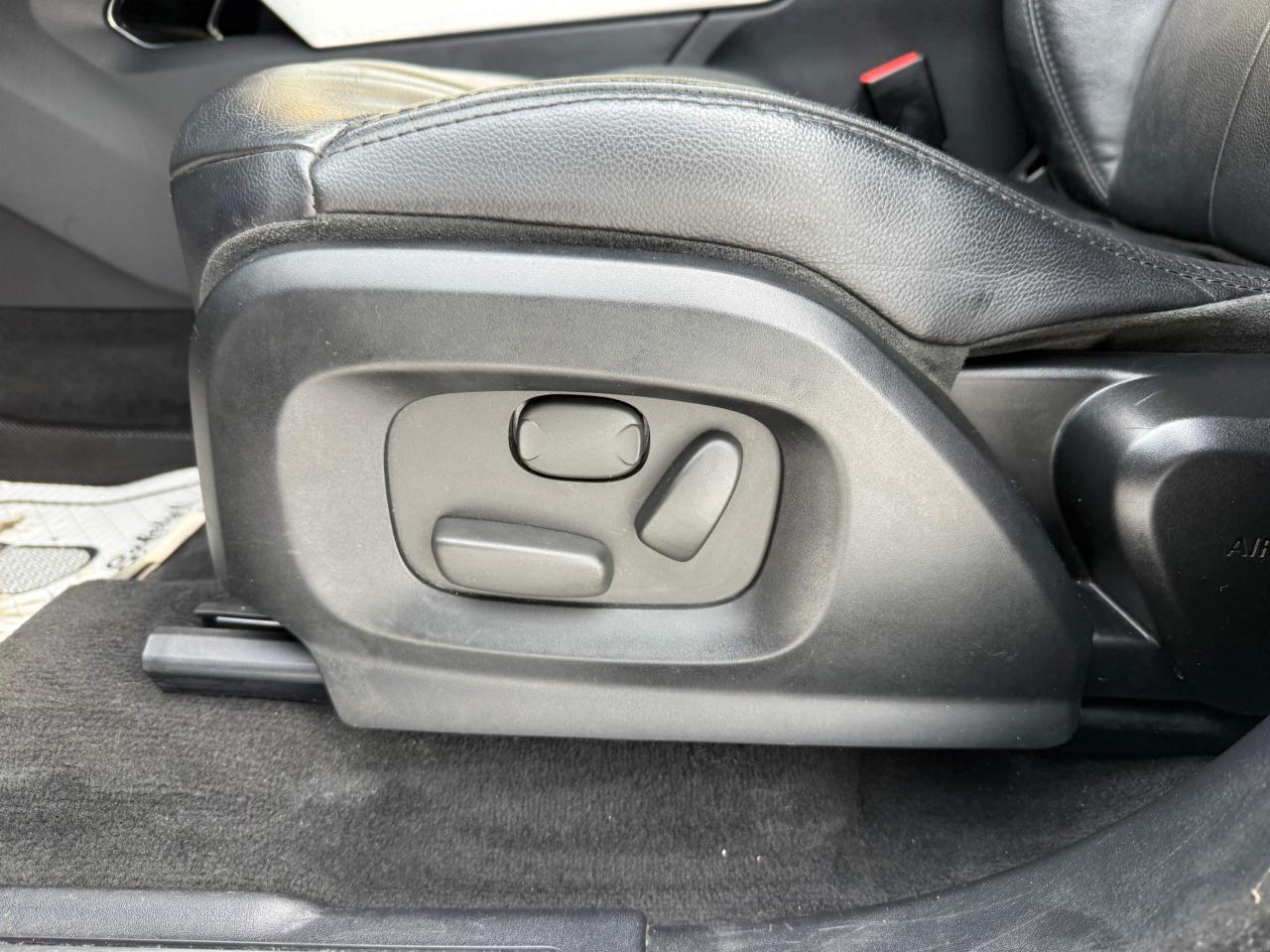 2015 Land Rover Evoque Pure City Photo