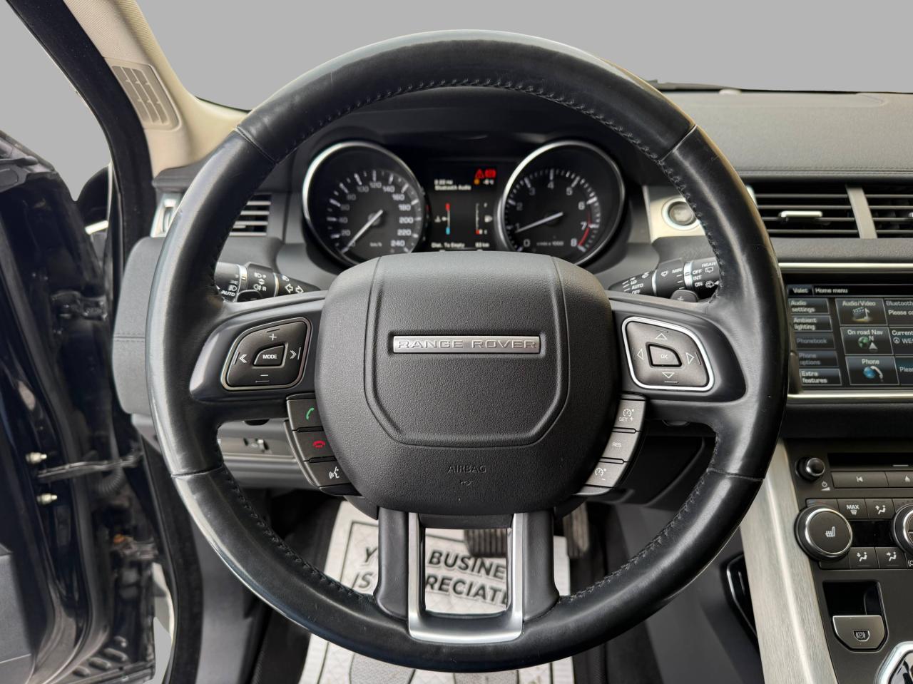 2015 Land Rover Evoque Pure City Photo