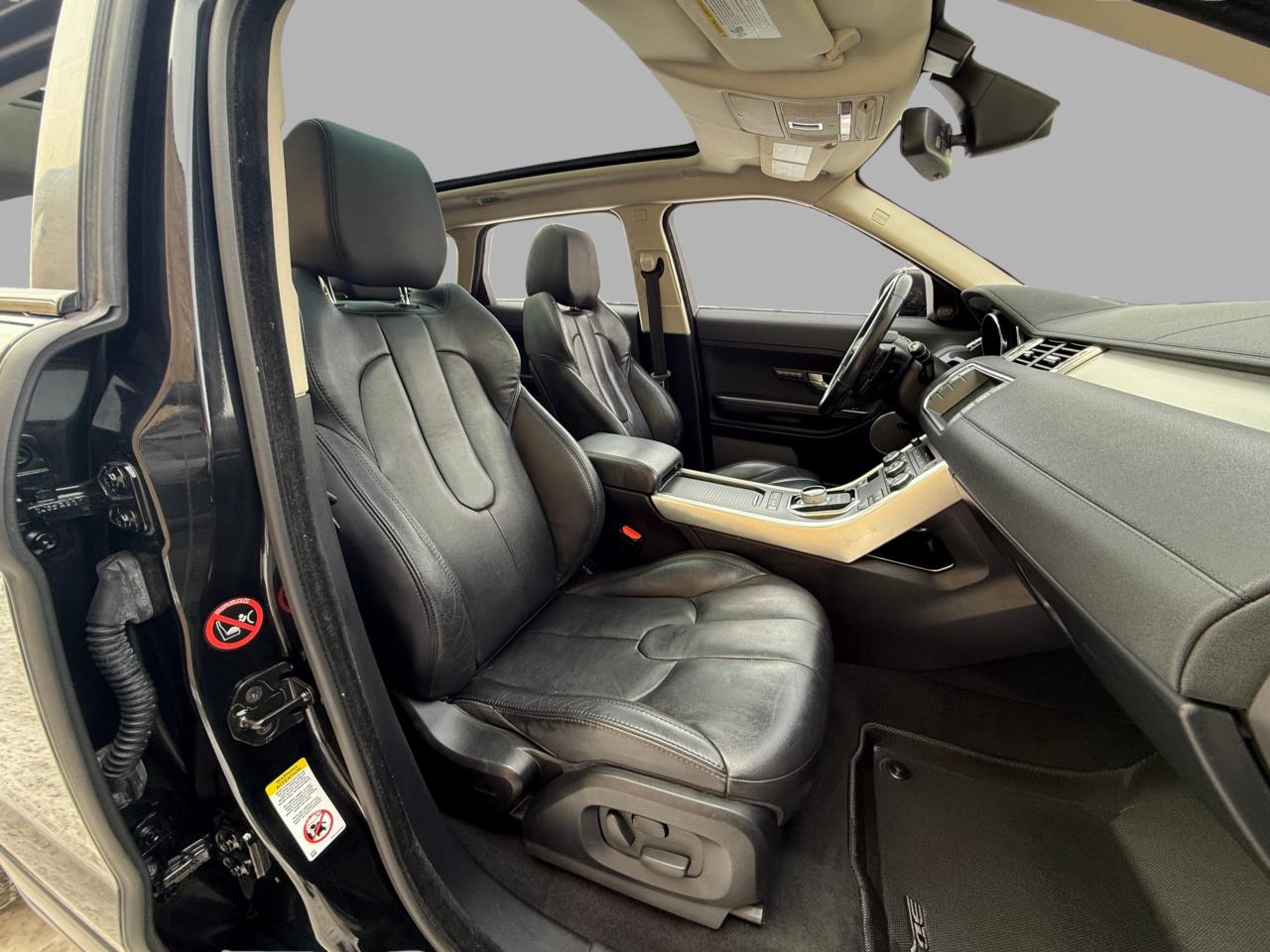 2015 Land Rover Evoque Pure City Photo