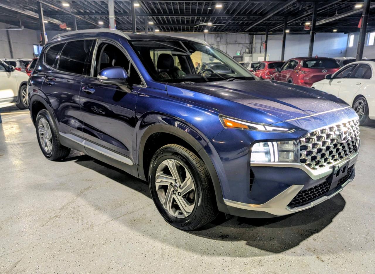 2022 Hyundai Santa Fe Preferred H-TRAC AWD Photo