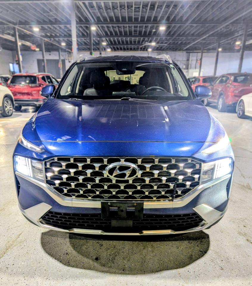 2022 Hyundai Santa Fe Preferred H-TRAC AWD Photo