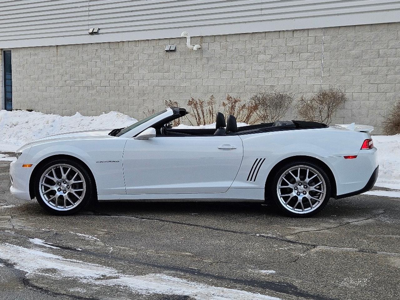 2015 Chevrolet Camaro 2LT-RS-CONVERTIBLE-AUTO-CAMERA-21 INCH WHEELS Photo3
