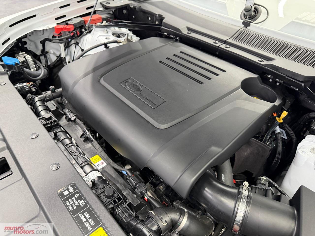 2025 Land Rover Defender 110 P300 S Photo