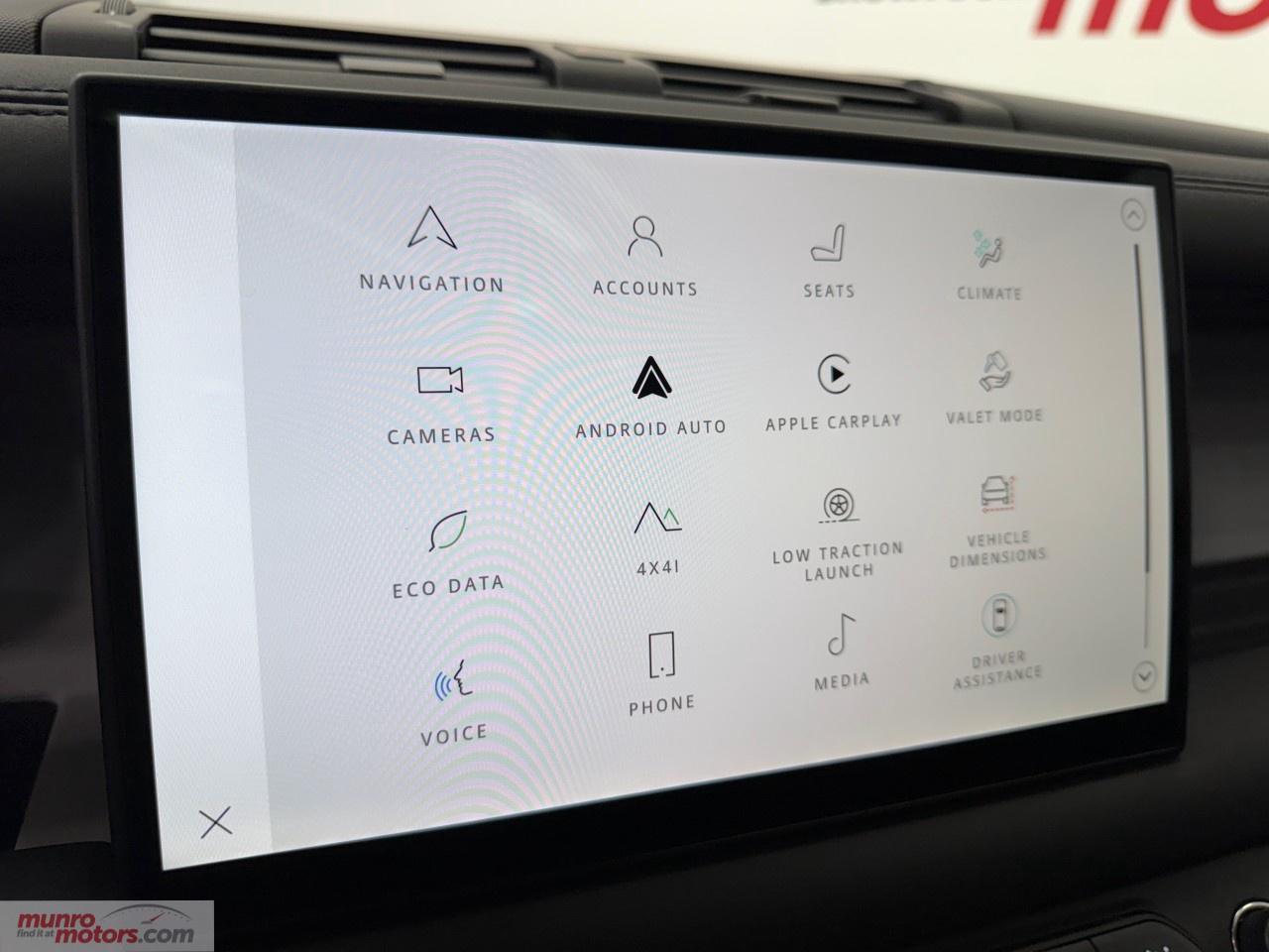 2025 Land Rover Defender 110 P300 S Photo