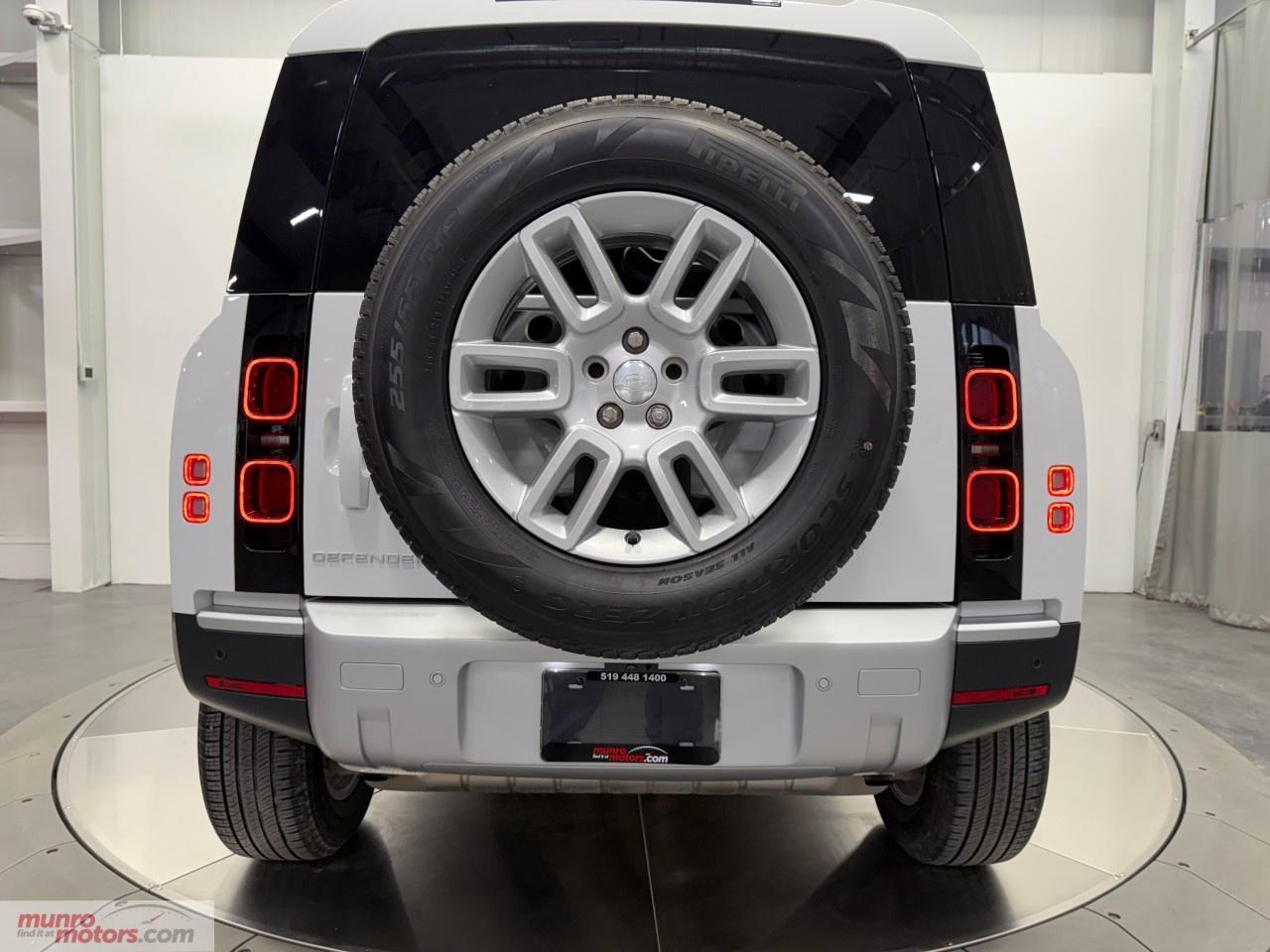 2025 Land Rover Defender 110 P300 S Photo