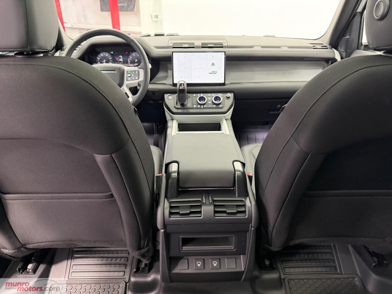 2025 Land Rover Defender 110 P300 S Photo