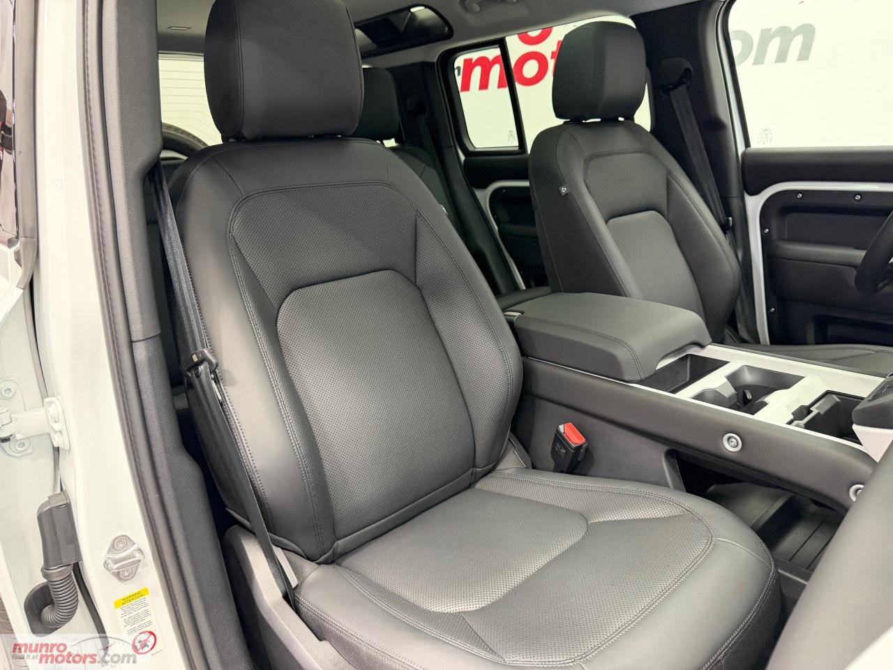 2025 Land Rover Defender 110 P300 S Photo