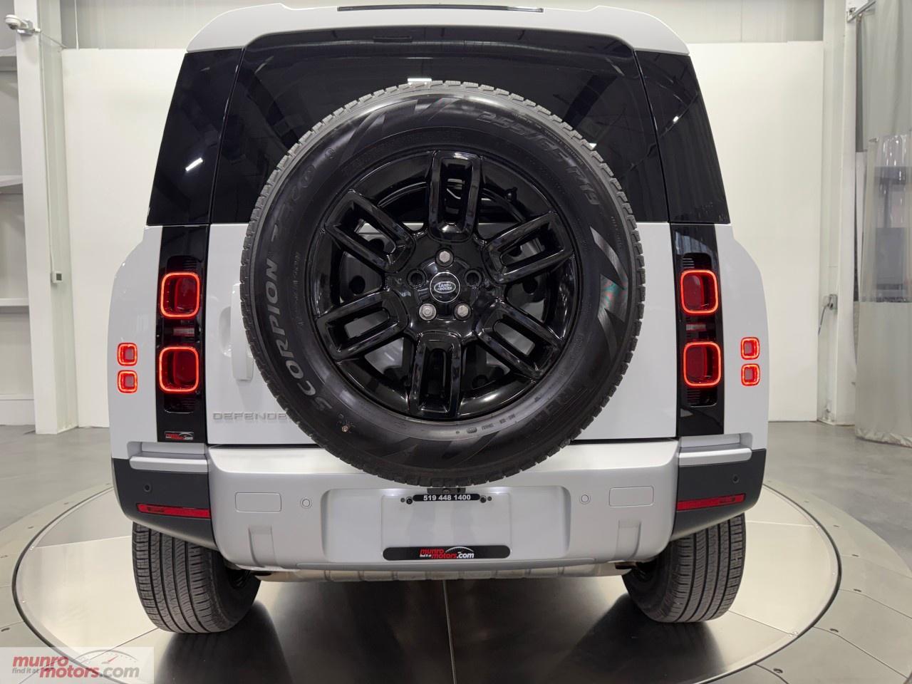 2025 Land Rover Defender 110 P300 S Photo