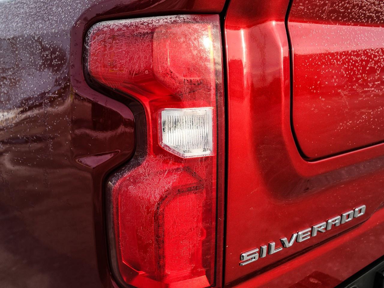 2022 Chevrolet Silverado 1500 Crew Cab Short Box 4-Wheel Drive High Country Photo