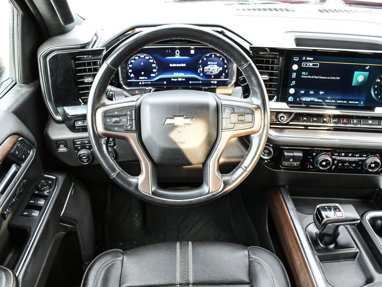 2022 Chevrolet Silverado 1500 Crew Cab Short Box 4-Wheel Drive High Country Photo