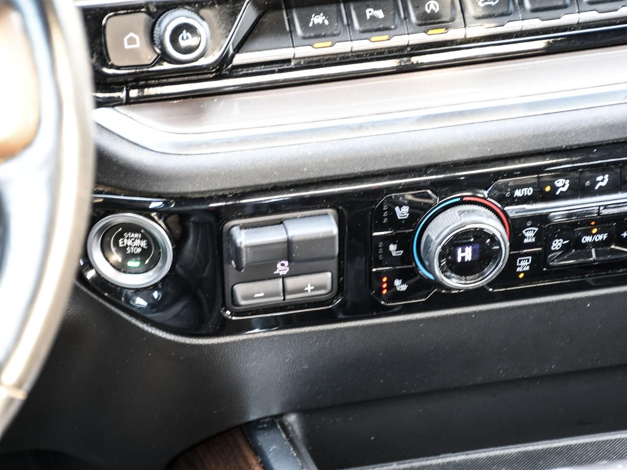 2022 Chevrolet Silverado 1500 Crew Cab Short Box 4-Wheel Drive High Country Photo