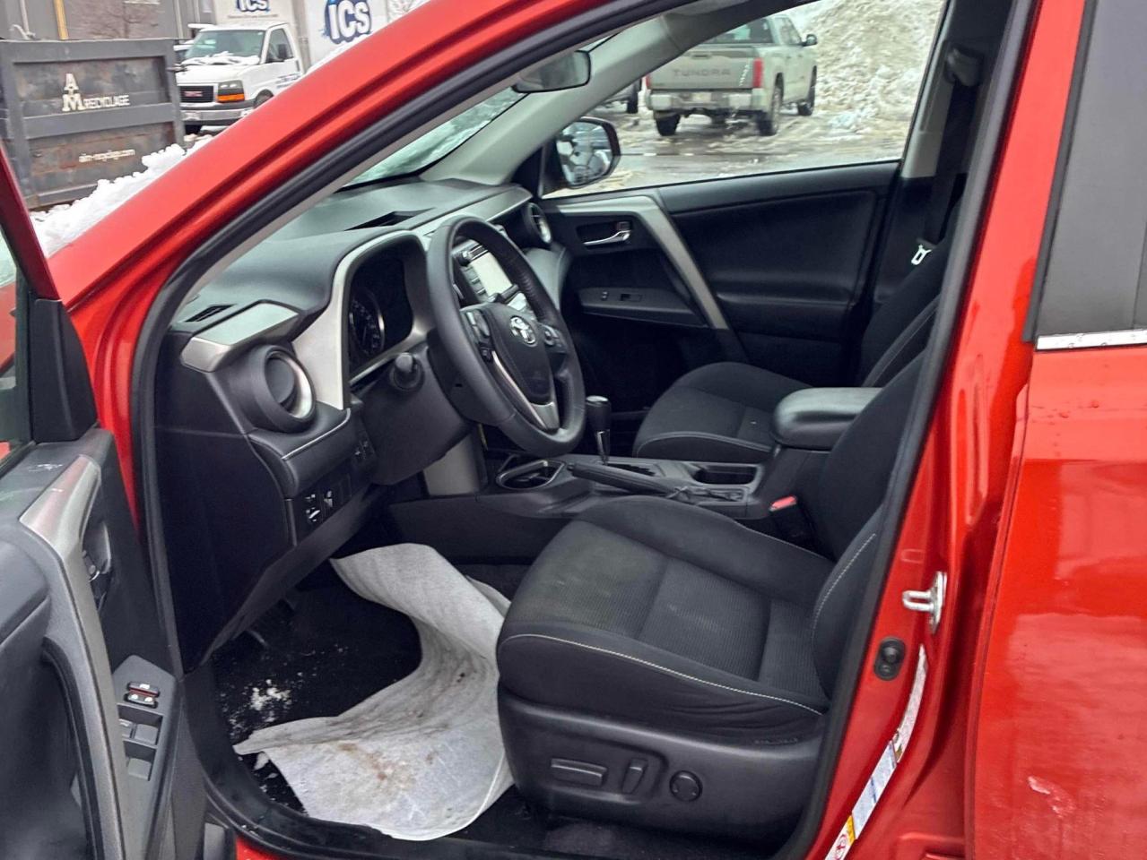 2016 Toyota RAV4 XLE One Owner | Accident Free | AWD | Sunroof Photo