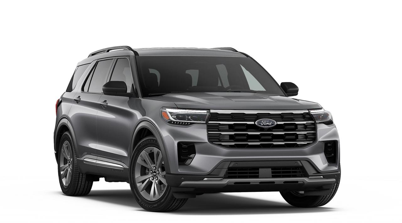 2026 Ford Explorer Active Photo3