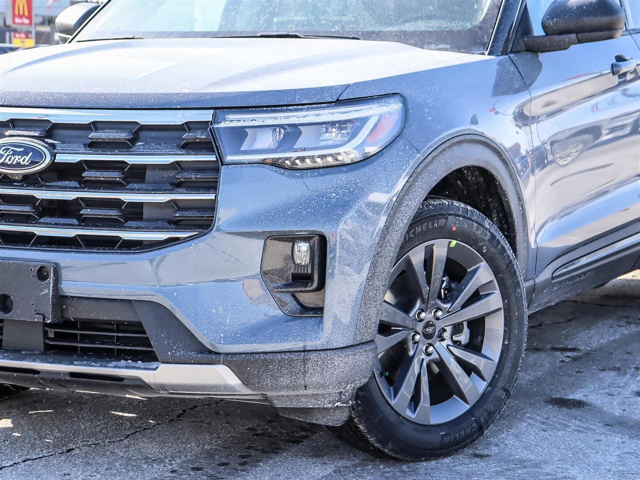 2026 Ford Explorer Active Photo