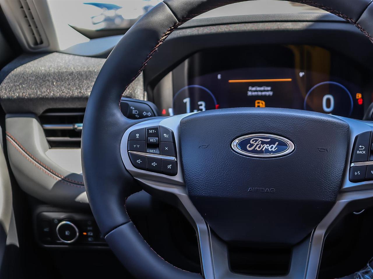 2026 Ford Explorer Active Photo