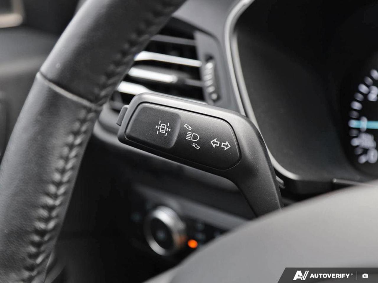 2020 Ford Escape SEL CO-PILOT 360 W/ NAV & ACTIVE CRUISE CONTROL Photo