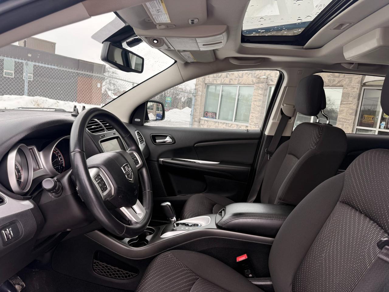 2015 Dodge Journey SXT 7 Passenger Photo