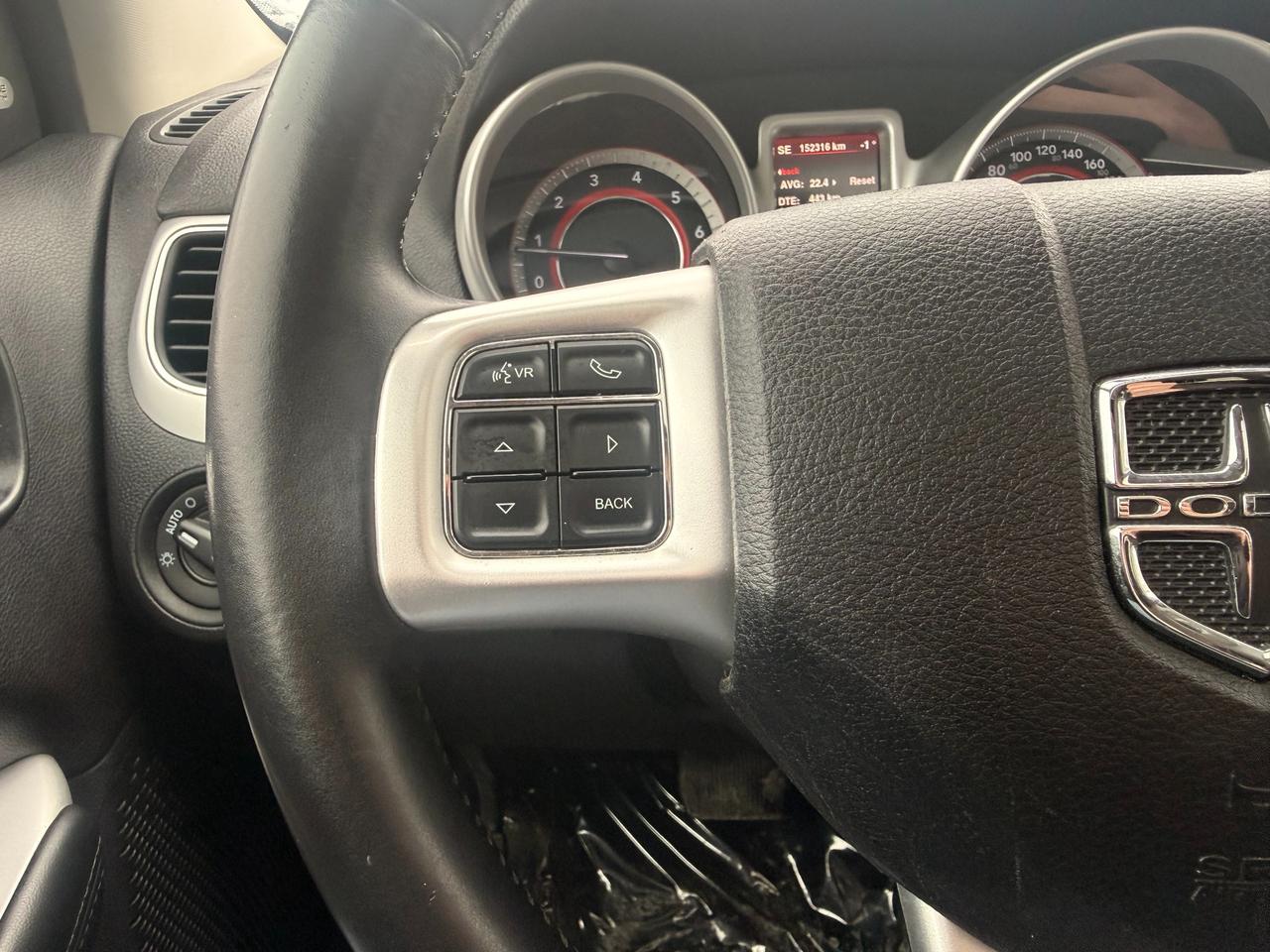 2015 Dodge Journey SXT 7 Passenger Photo