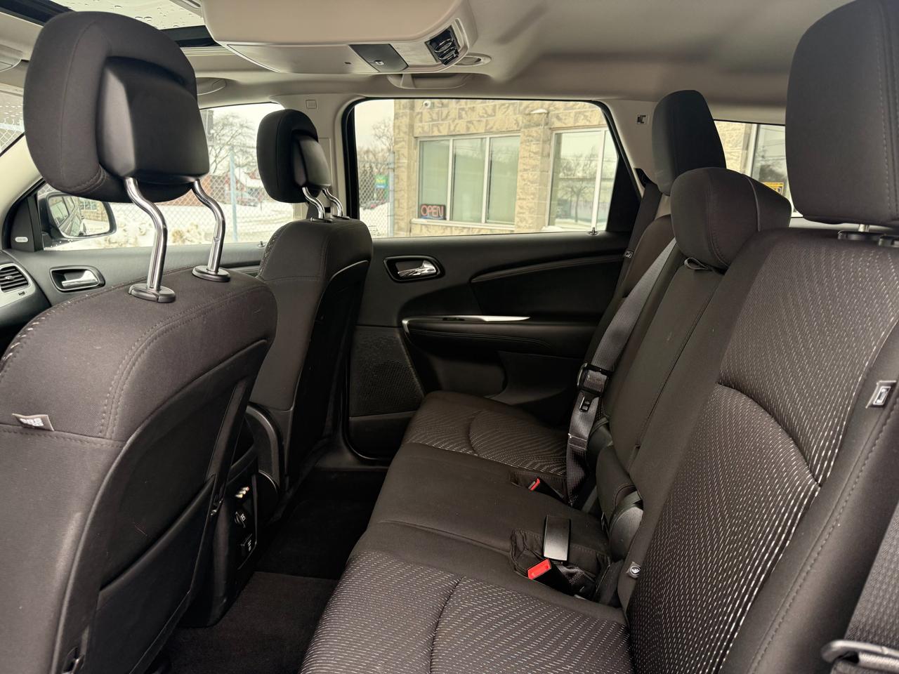 2015 Dodge Journey SXT 7 Passenger Photo