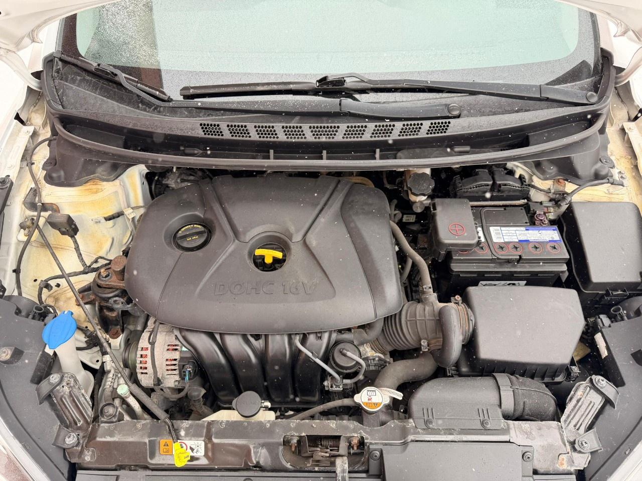 2015 Hyundai Elantra 4DR SDN AUTO GL Photo