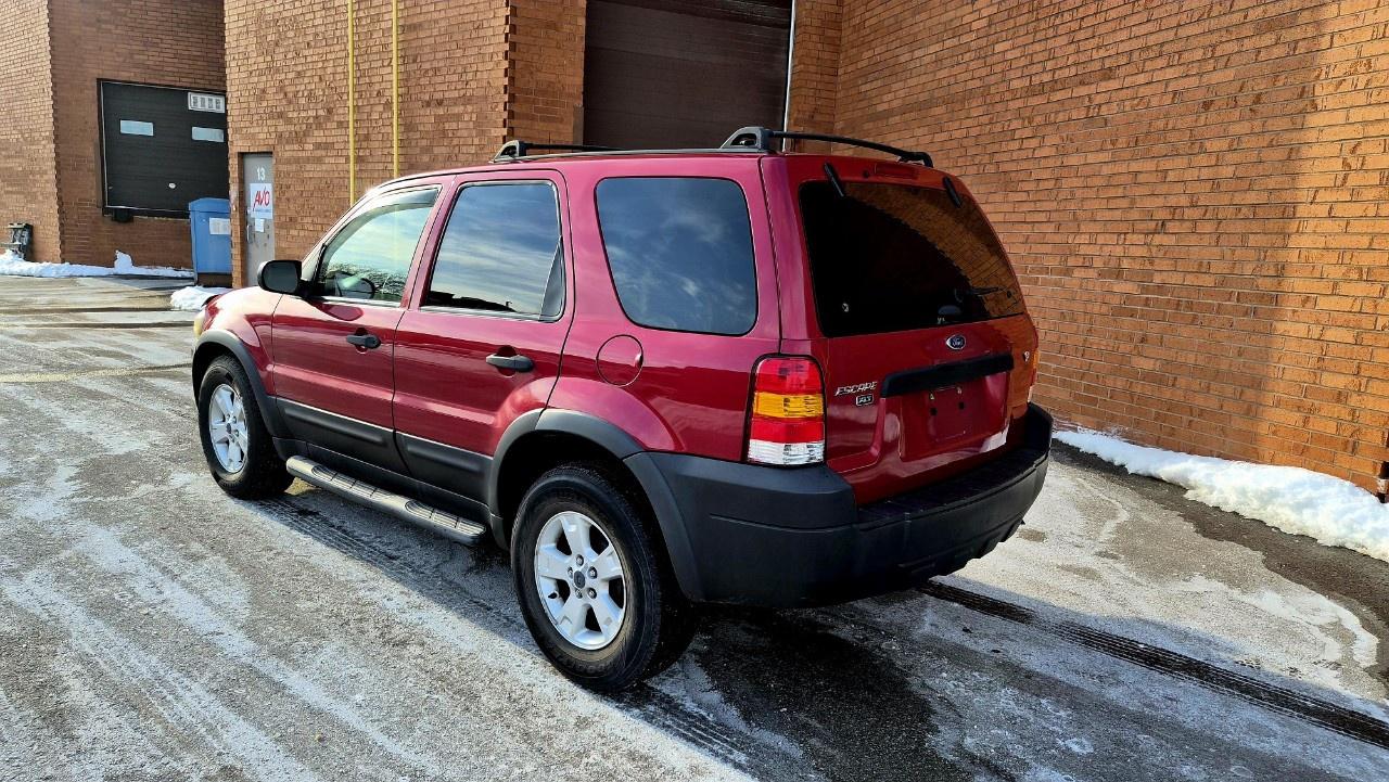 2006 Ford Escape 4dr XLT Auto FWD Photo