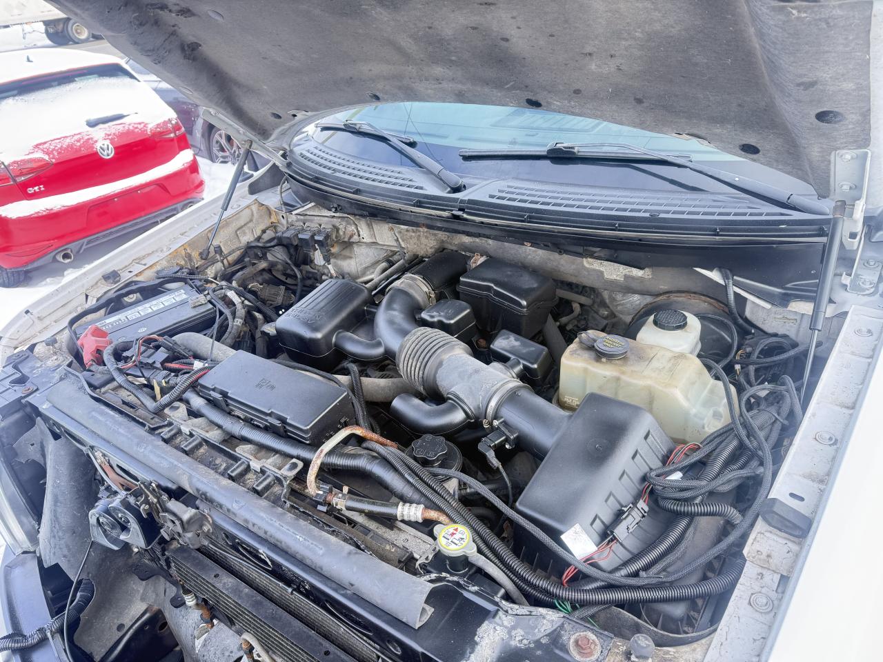 2009 Ford F-150 XL, LOW KMS, NEW SNOW PLOW, ONLY 68KMS, CERT Photo