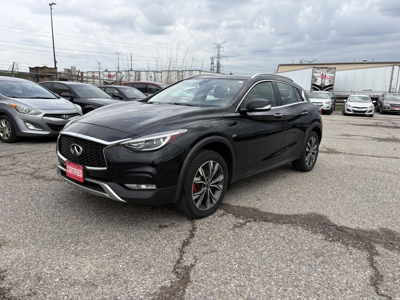 2017 Infiniti QX30 Leather/Sunroof - Photo #1