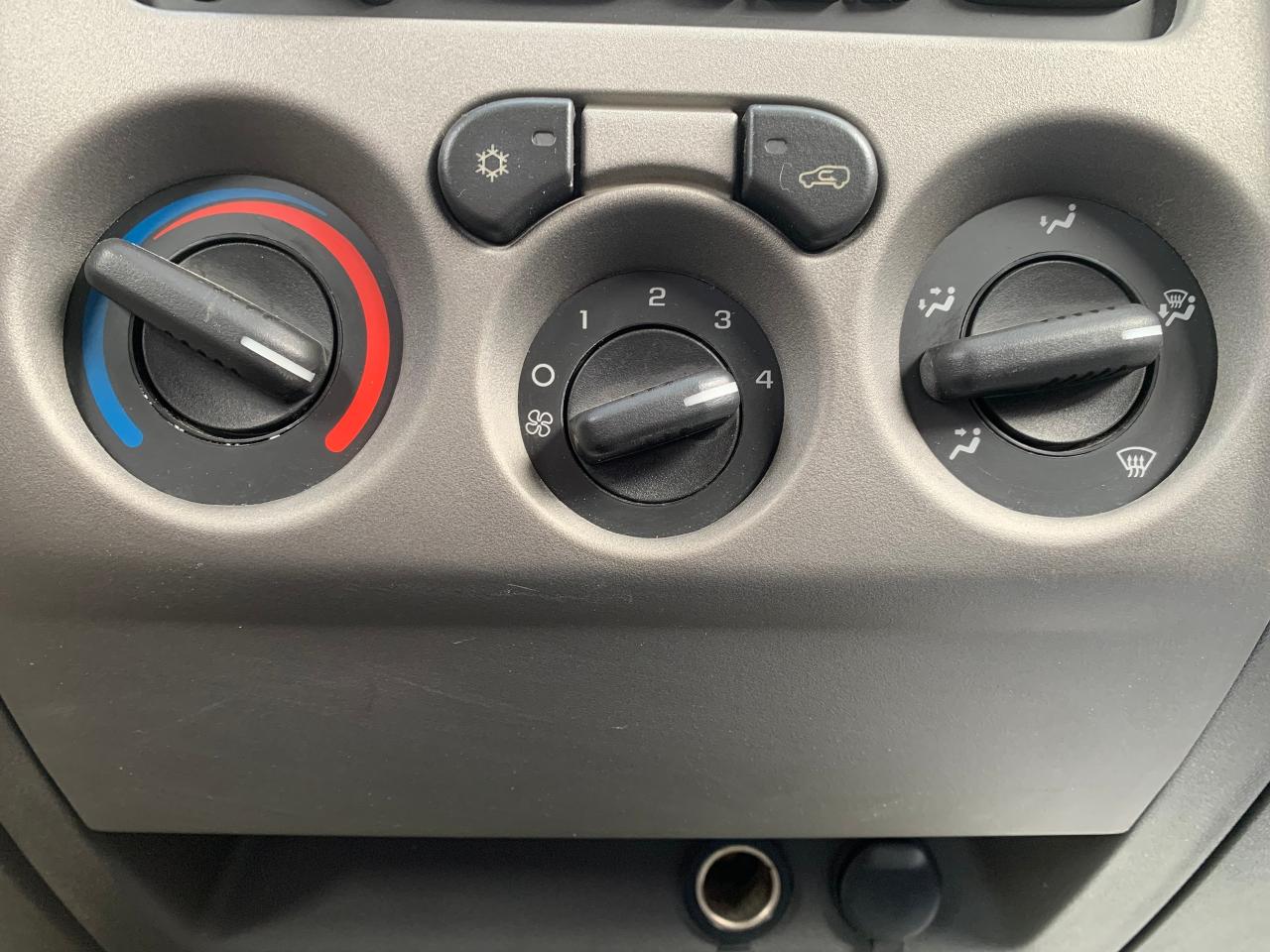 2005 Chevrolet Colorado 1SF LS Z71 Photo