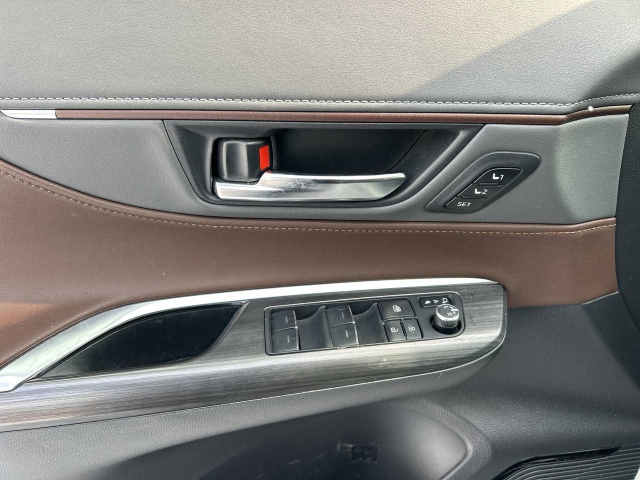 2022 Toyota Venza Venza Limited LOWEST IN THE MARKET|RARE Photo