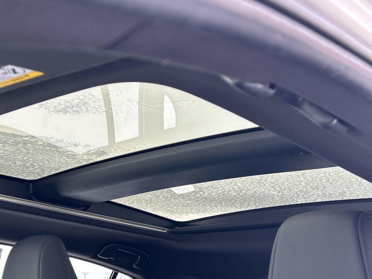 2022 Toyota Venza Venza Limited LOWEST IN THE MARKET|RARE Photo