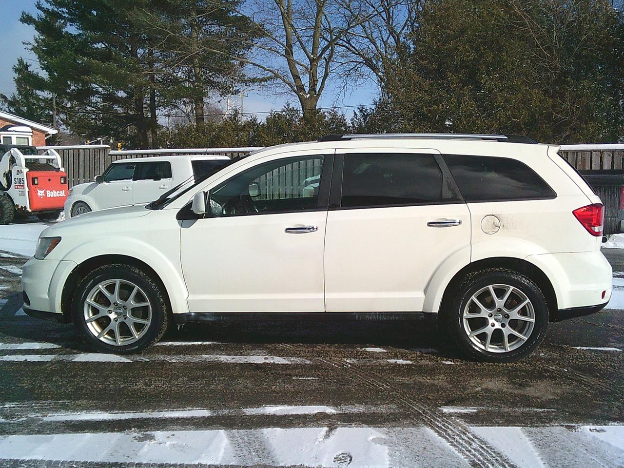 2013 Dodge Journey AWD 4DR R-T Photo3