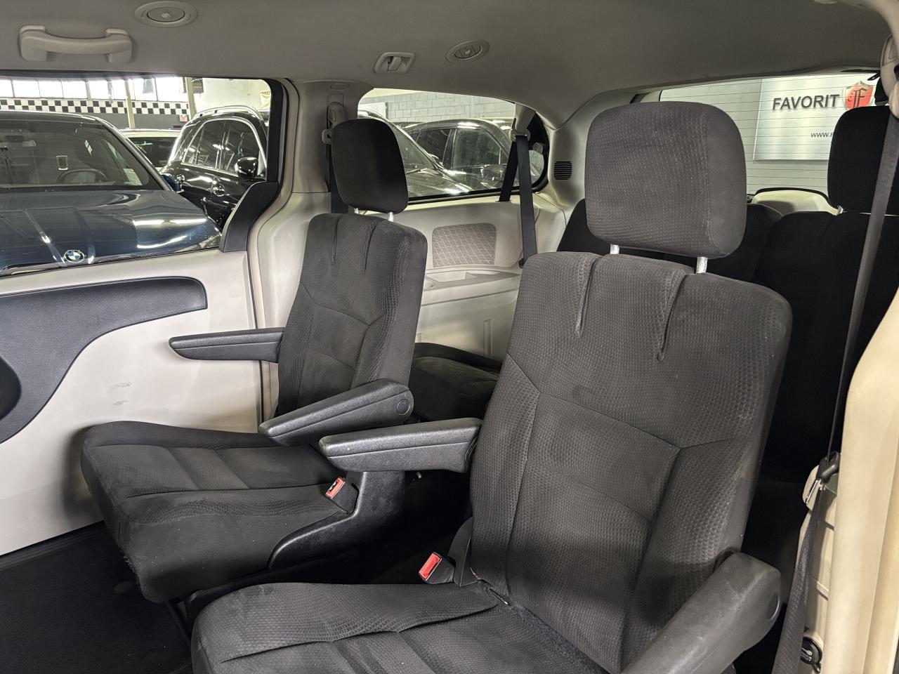 2016 Dodge Grand Caravan Crew|STOW&GO|V6|FLEXFUEL|7PASSENGER|HEATEDMIRRORS| Photo