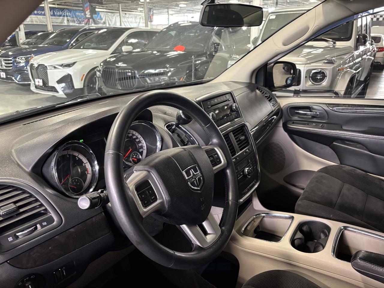 2016 Dodge Grand Caravan Crew|STOW&GO|V6|FLEXFUEL|7PASSENGER|HEATEDMIRRORS| Photo