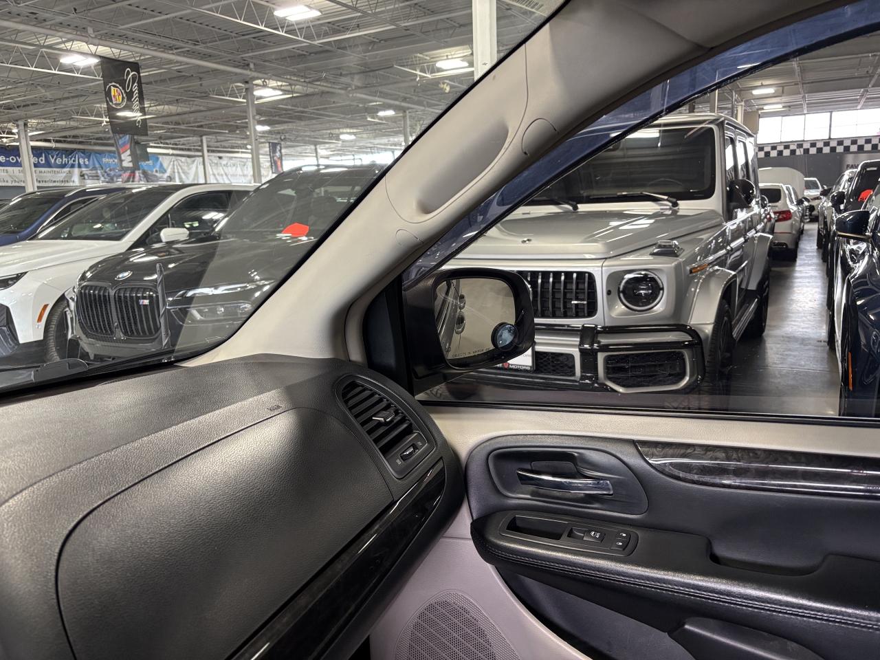 2016 Dodge Grand Caravan Crew|STOW&GO|V6|FLEXFUEL|7PASSENGER|HEATEDMIRRORS| Photo