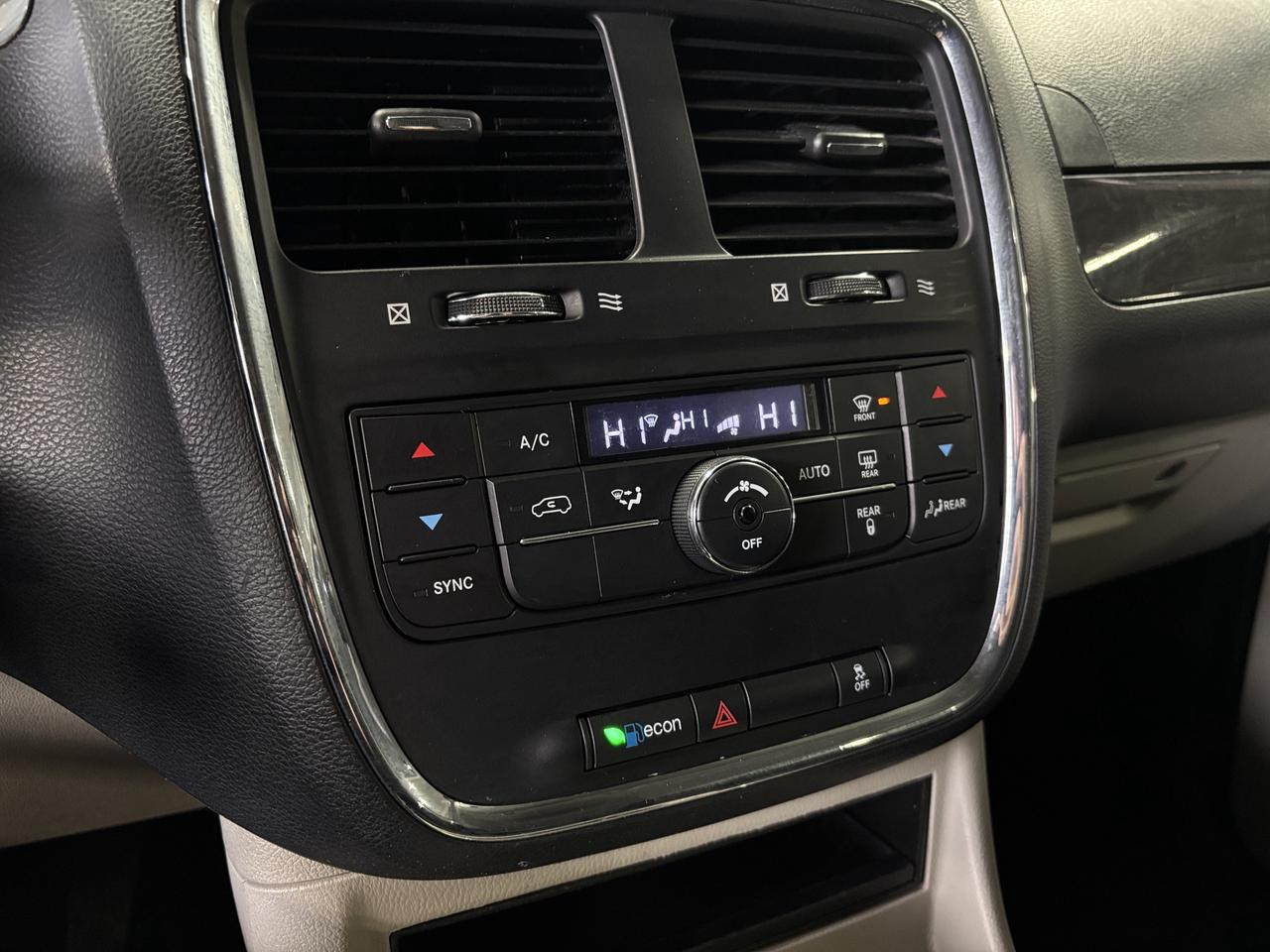 2016 Dodge Grand Caravan Crew|STOW&GO|V6|FLEXFUEL|7PASSENGER|HEATEDMIRRORS| Photo