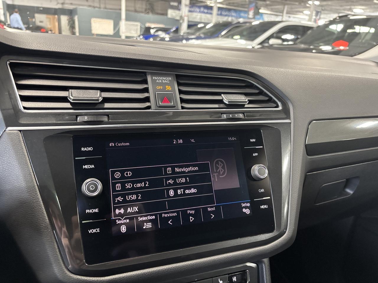 2018 Volkswagen Tiguan Highline|4MOTION|NAV|FENDERAUDIO|LEATHER|PANO|360| Photo