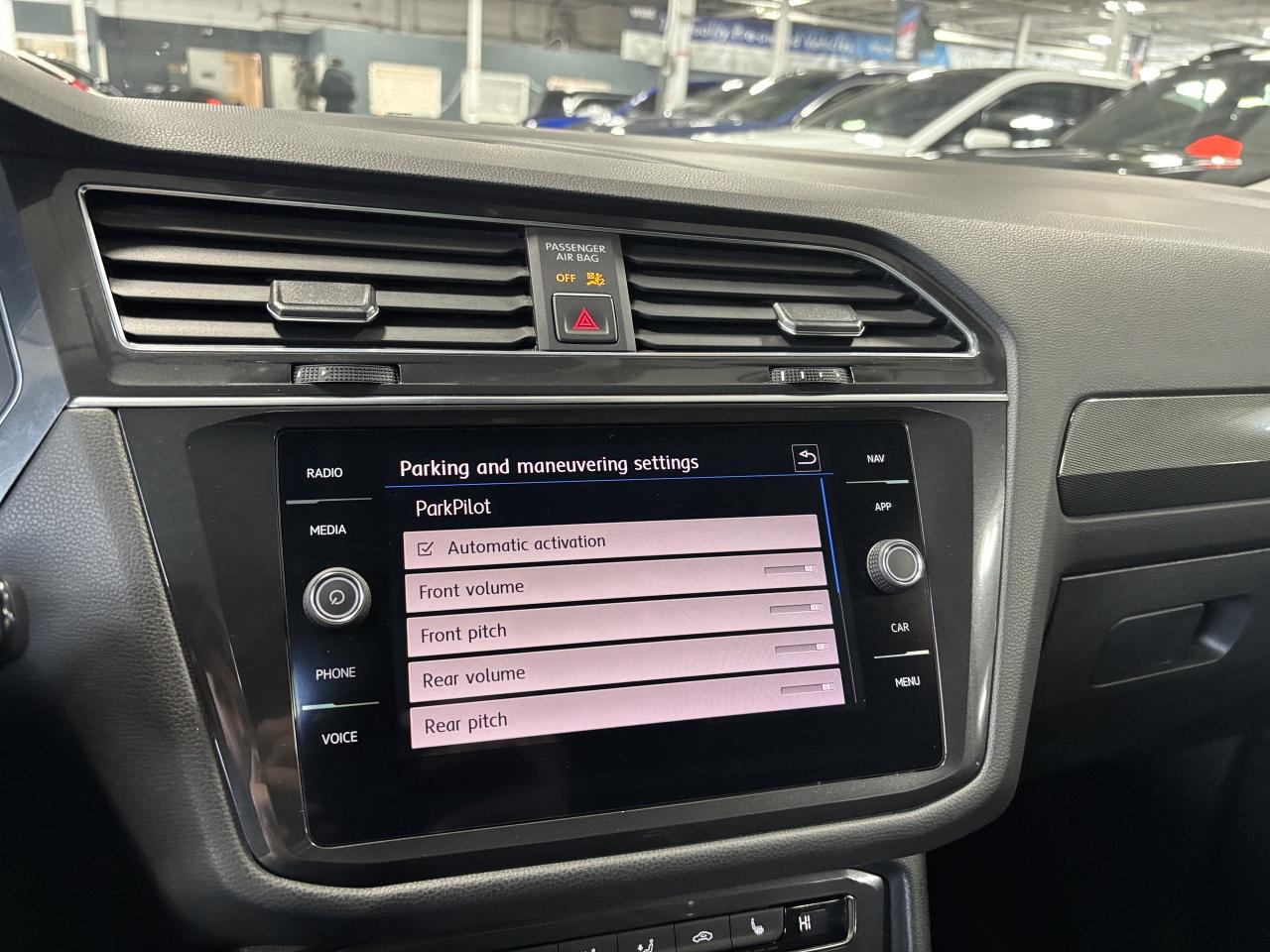 2018 Volkswagen Tiguan Highline|4MOTION|NAV|FENDERAUDIO|LEATHER|PANO|360| Photo