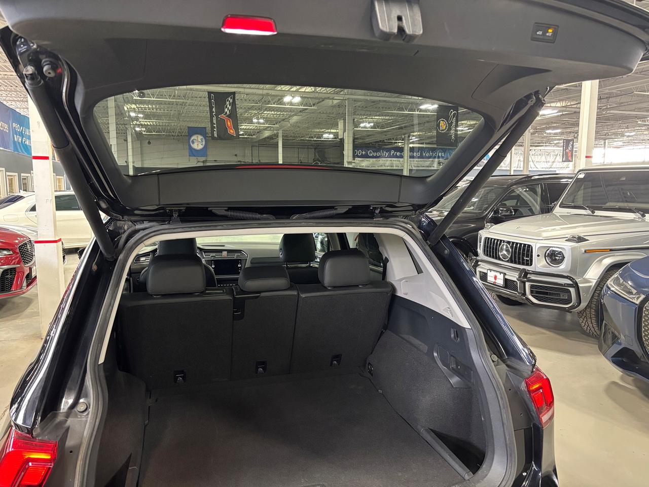 2018 Volkswagen Tiguan Highline|4MOTION|NAV|FENDERAUDIO|LEATHER|PANO|360| Photo