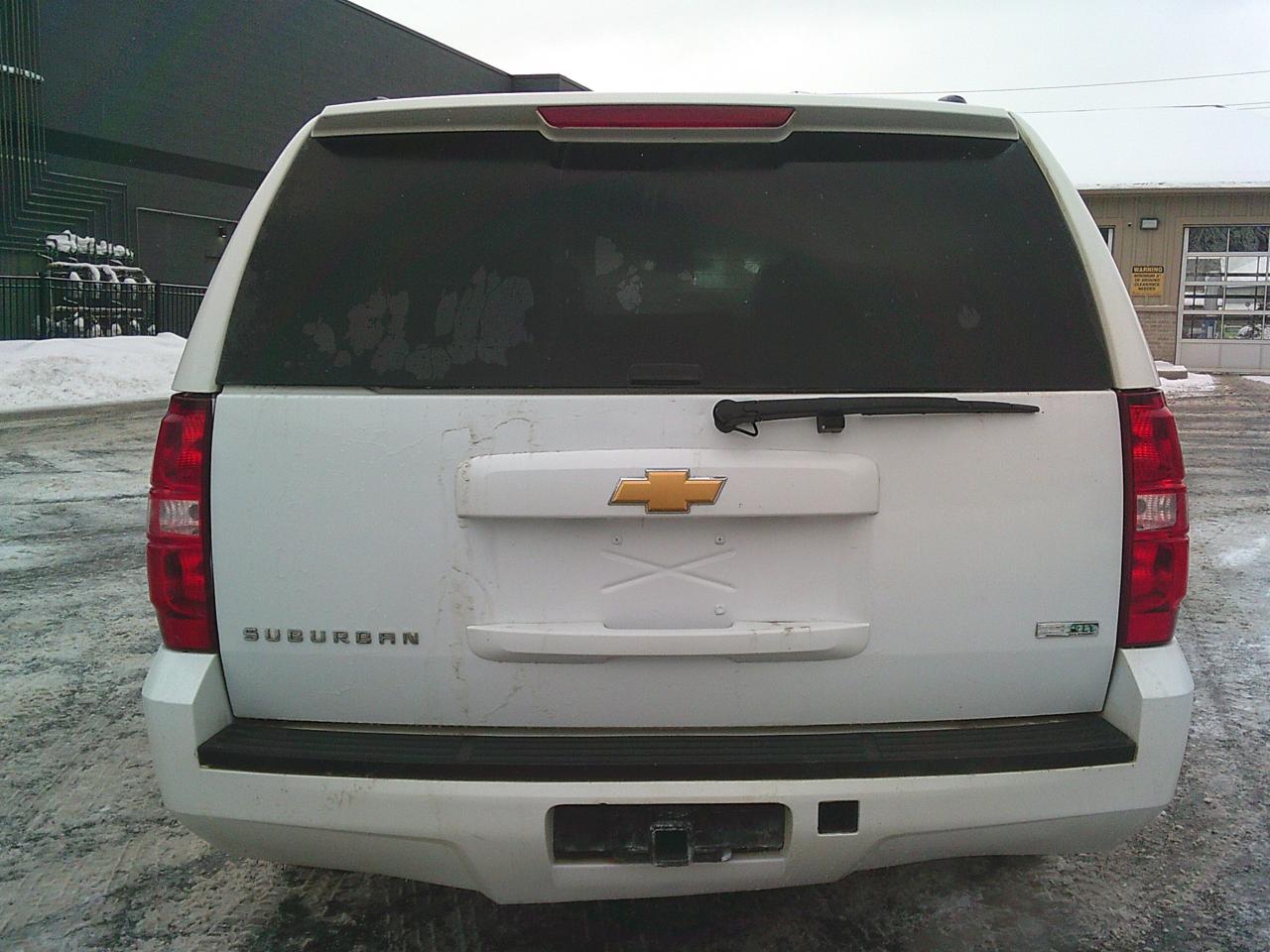 2012 Chevrolet Suburban 2WD 4dr 1500 Commercial Photo