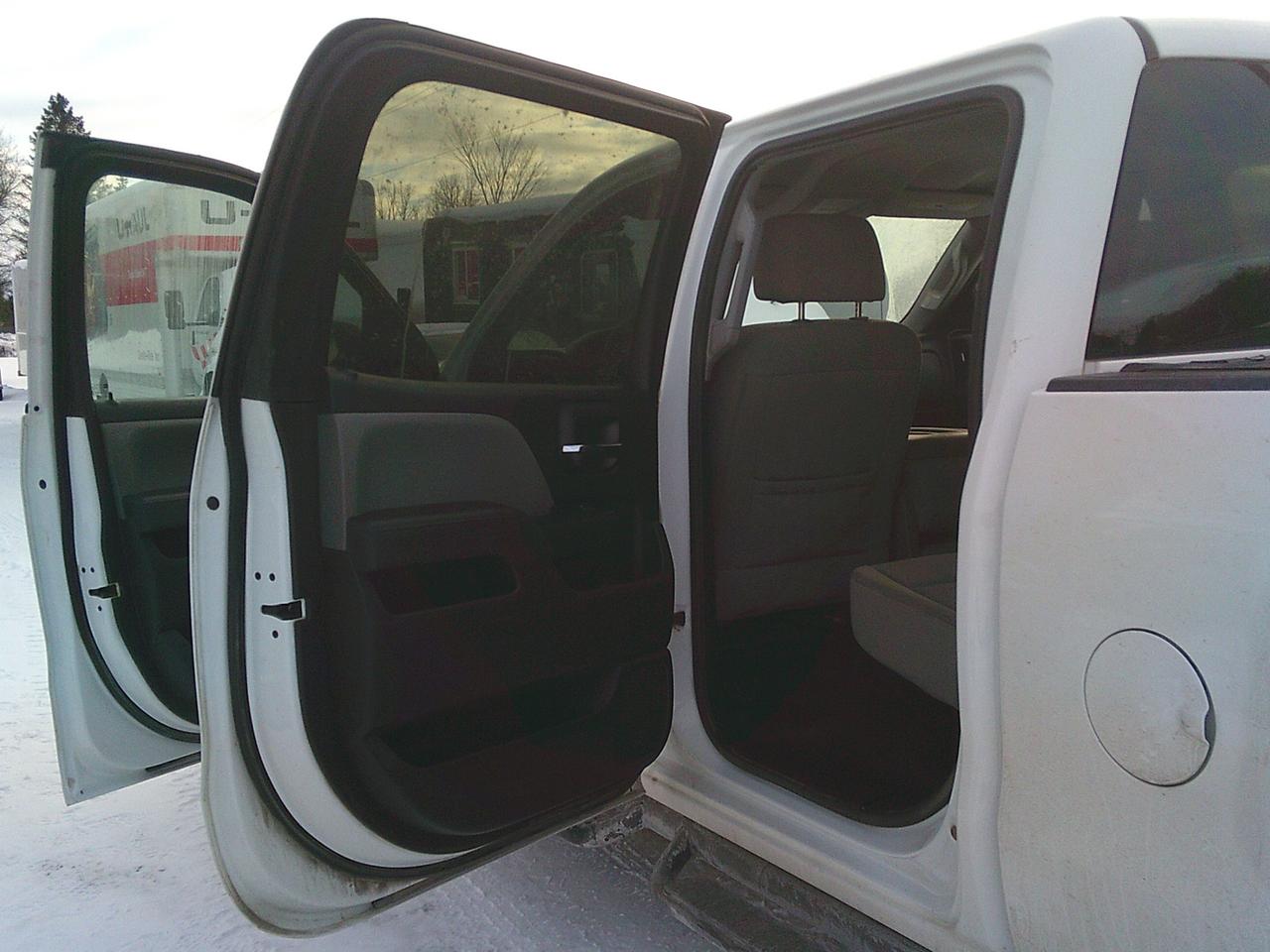 2018 Chevrolet Silverado 1500 4WD Crew Cab 153.0 Work Truck Photo