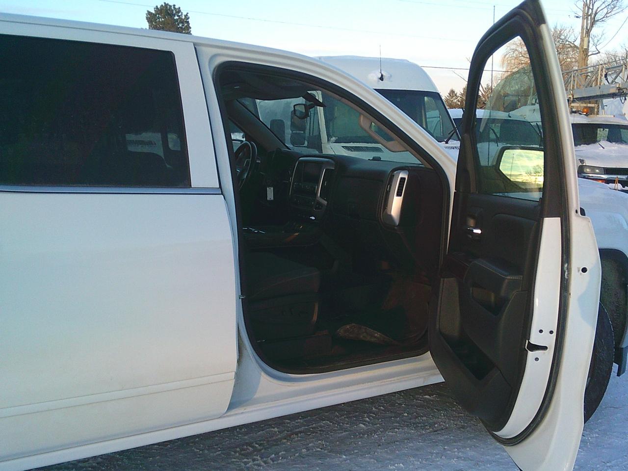 2018 GMC Sierra 1500 4WD Crew Cab 143.5  SLE Photo