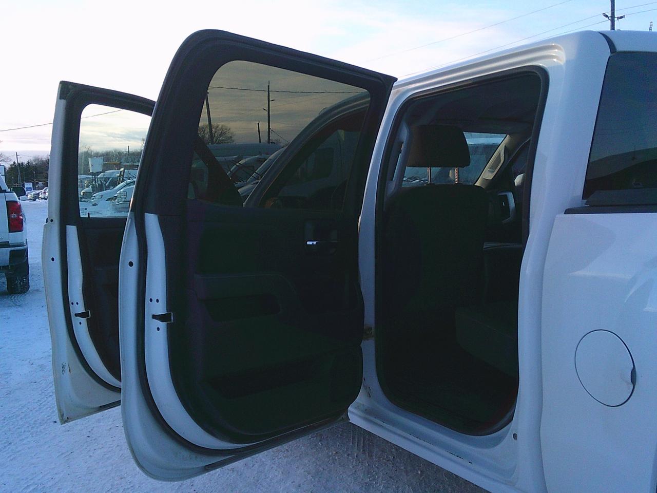 2018 GMC Sierra 1500 4WD Crew Cab 143.5  SLE Photo