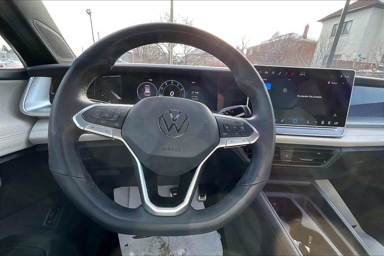 2026 Volkswagen Tiguan Comfortline R Line Black Edition AWD Photo