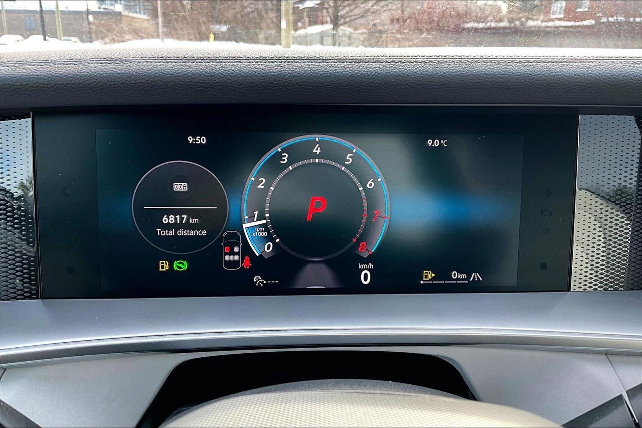 2026 Volkswagen Tiguan Comfortline R Line Black Edition AWD Photo